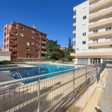 Cosy 2 Bedroom Ap Near The Da Rocha