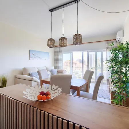 Cosy 2 Bedroom Ap Near The Da Rocha *