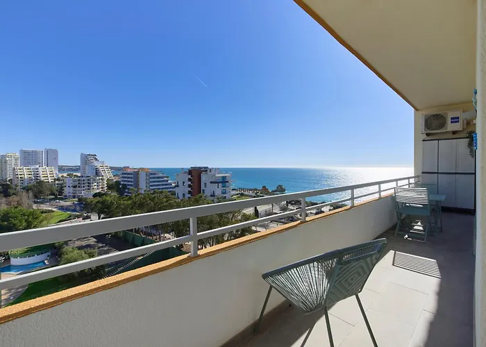 Cosy 2 Bedroom Ap Near The Da Rocha *