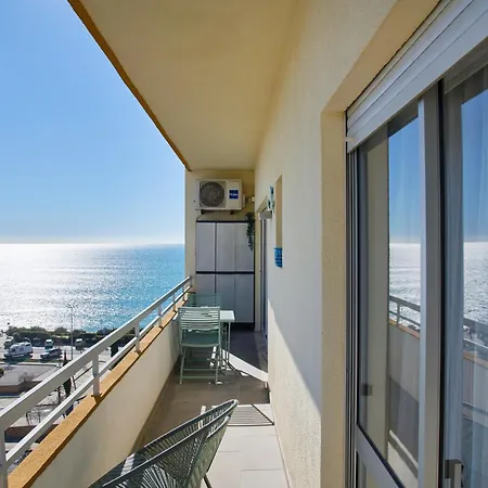 Cosy 2 Bedroom Ap Near The Da Rocha بورتيماو